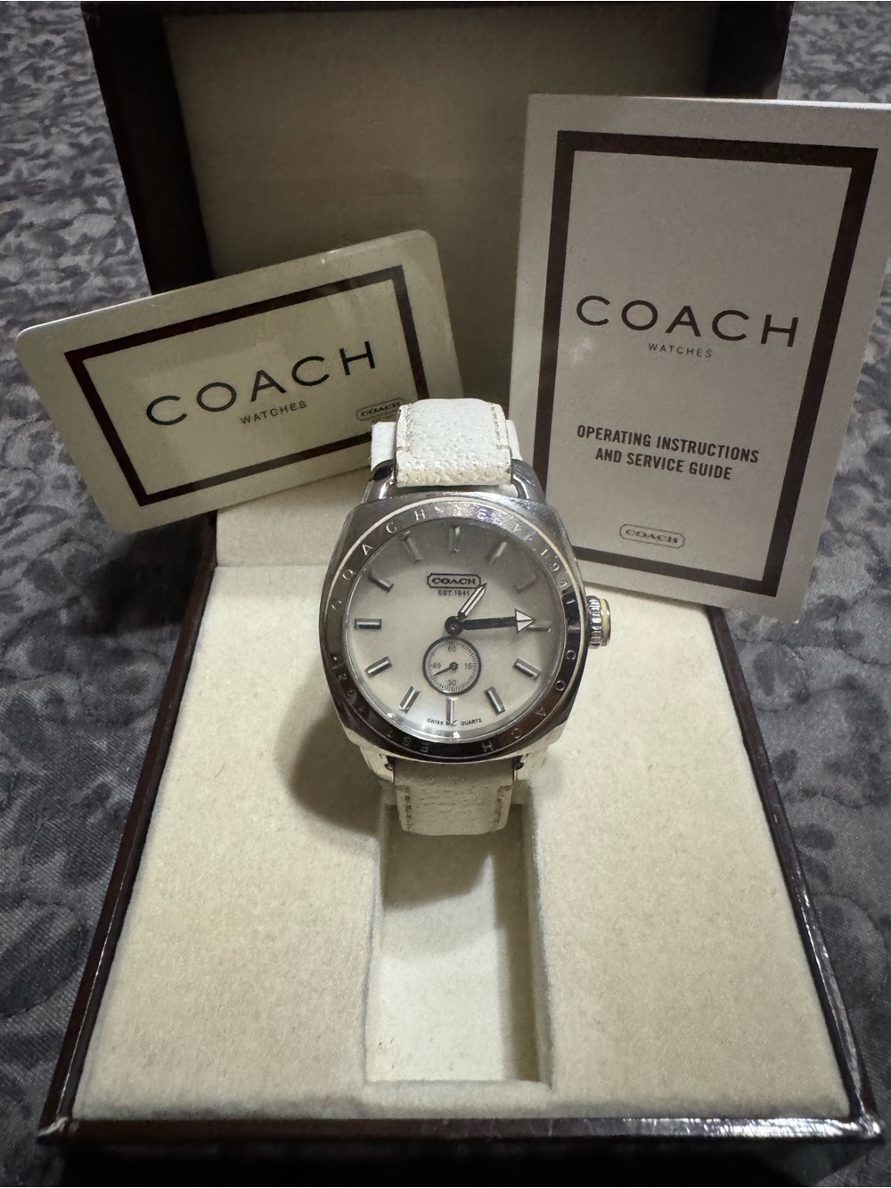 Coach Watch - Picture 2 of 9